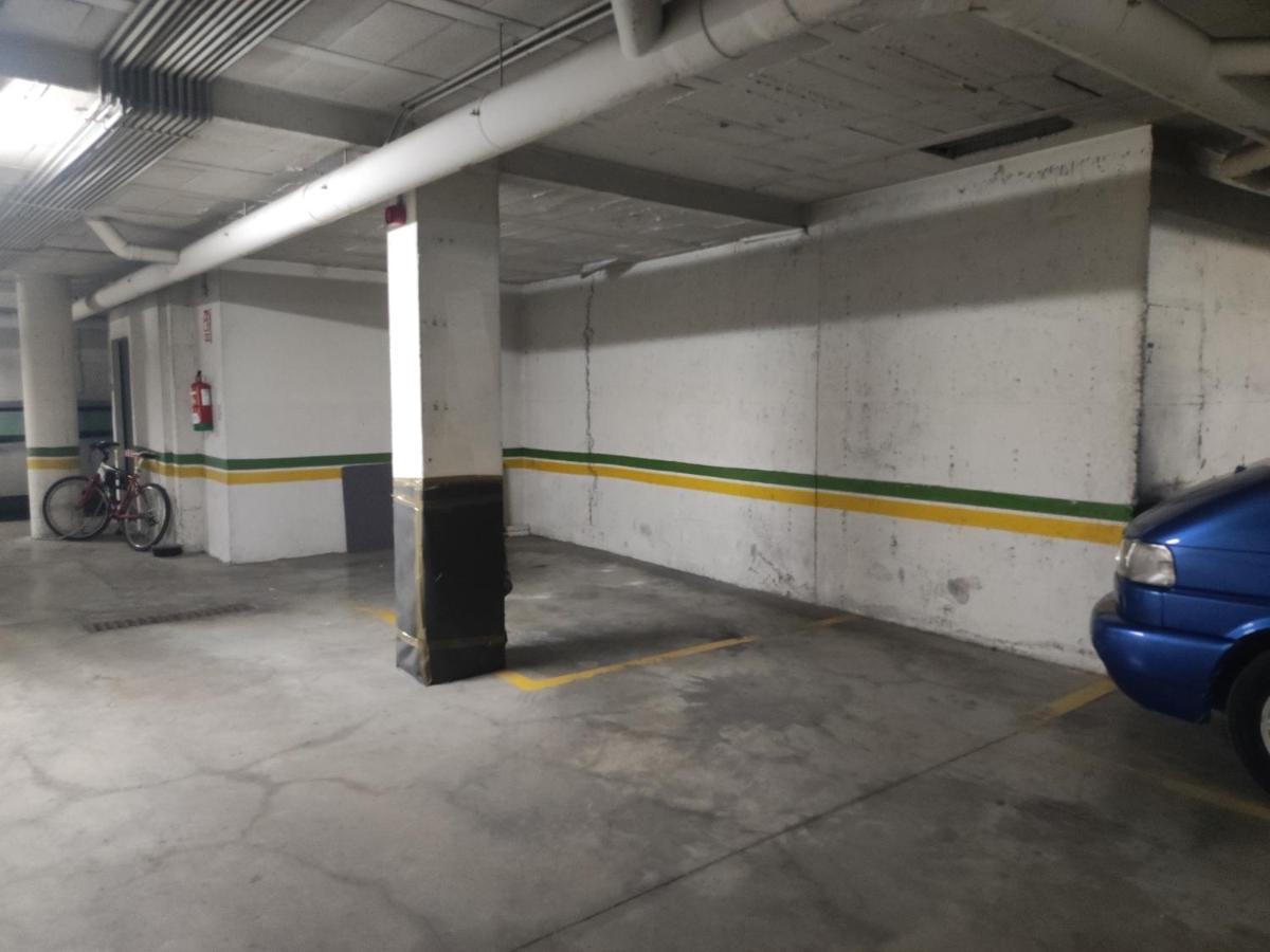 Apartamento San Luis. Plaza De Parking Gratis!!! Séville Extérieur photo
