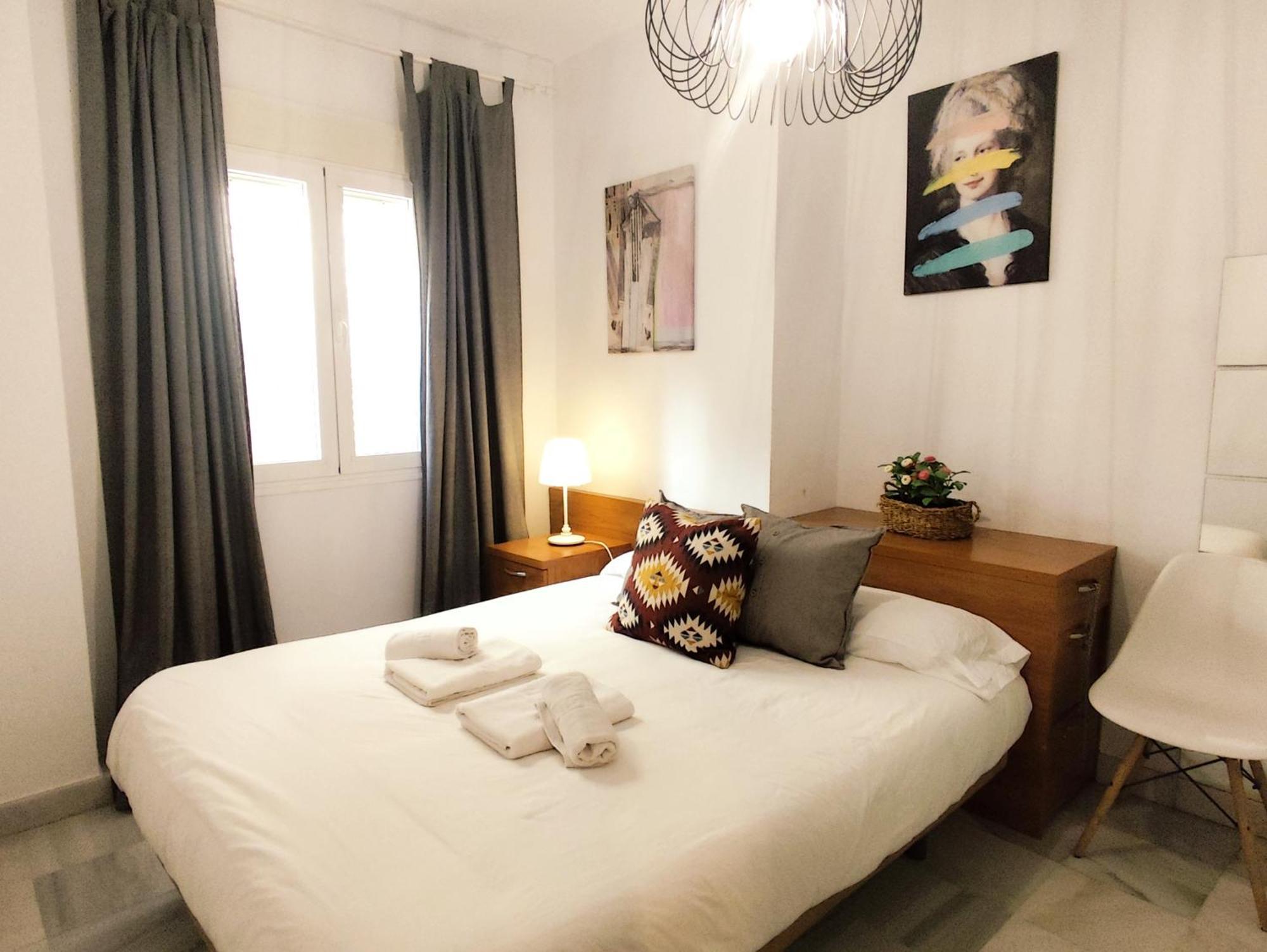Apartamento San Luis. Plaza De Parking Gratis!!! Séville Extérieur photo